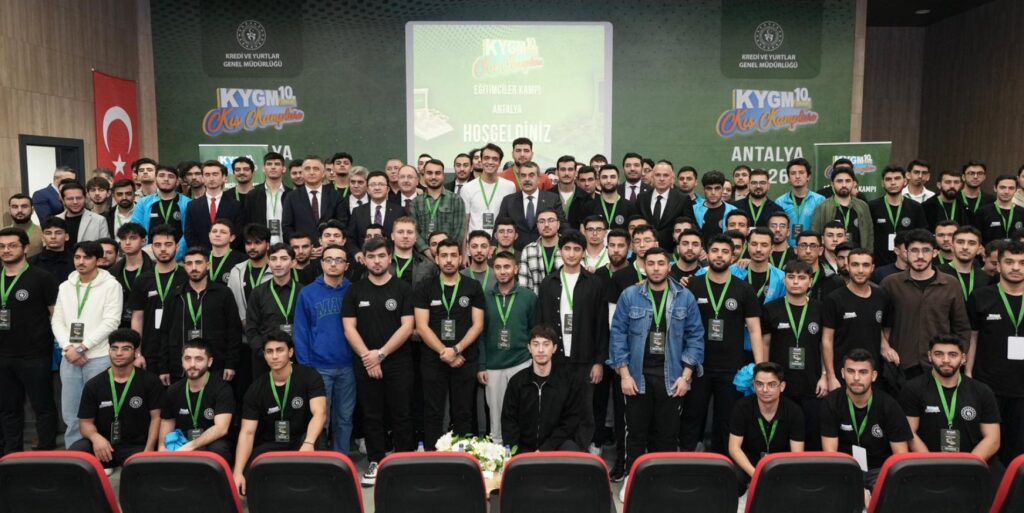 Bakan Tekin, Antalya’da 10. Tematik Kış Kampları “Eğitimciler Kampı” Programına Katıldı