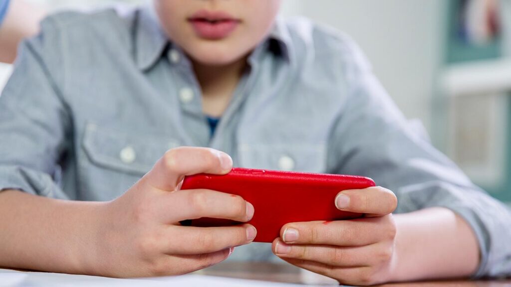 Çocuklara Yönelik Sosyal Medya Düzenlemesinde Son Aşamaya Gelindi