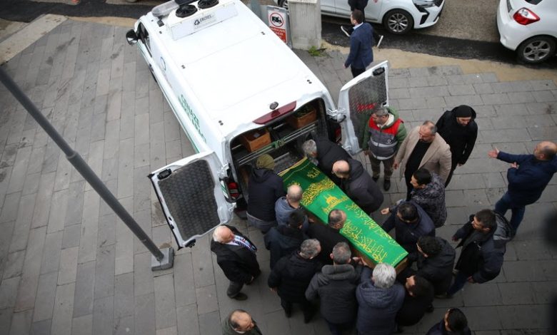 Halı Saha Maçında Kalp Krizi Geçiren Genç Öğretmen Hayatını Kaybetti