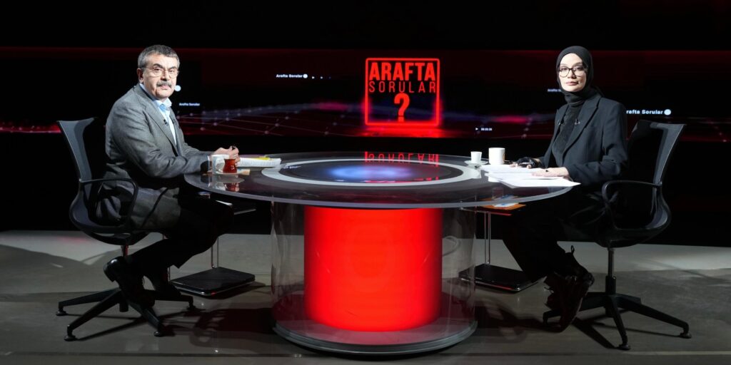 Öğretmen Atamaları İçin Bakan Tekin’den Yeni Açıklama