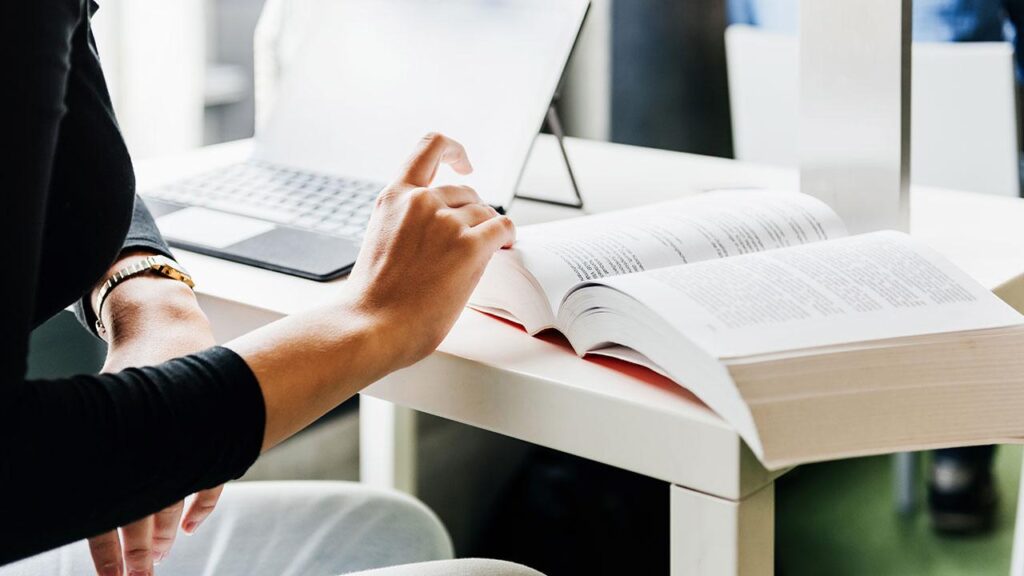 YÖK’ten Araştırma Görevliliği İçin Yeni Doktora Sistemi