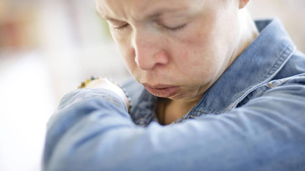 Üç Haftadan Uzun Süren Öksürüğe Dikkat