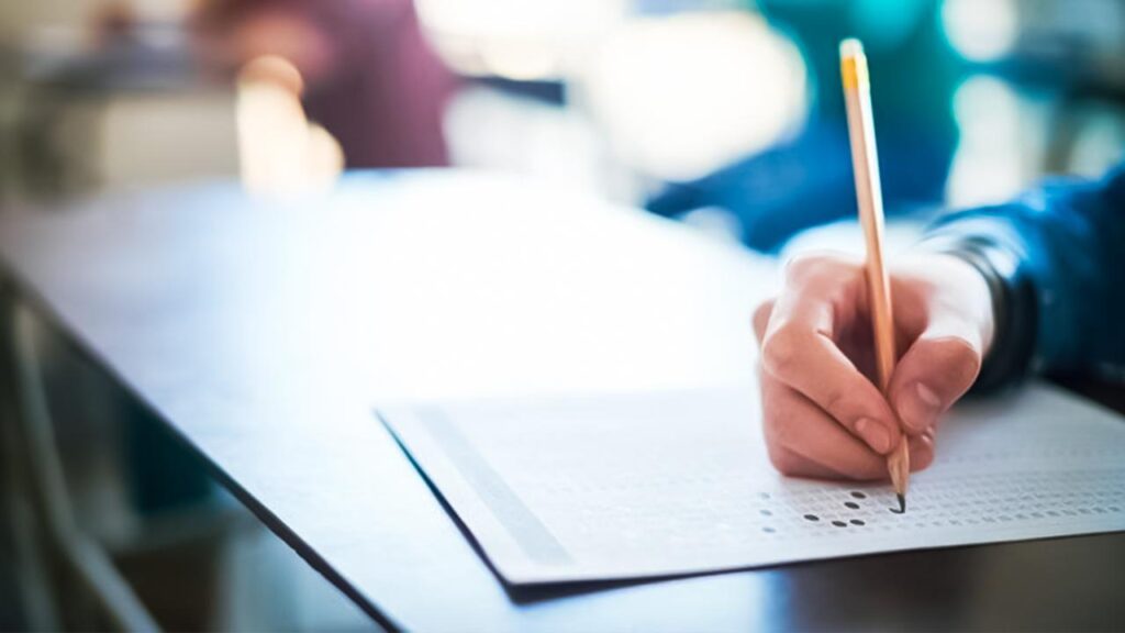 20 Dilde YDS Yapıldı. Güncel Görevli Ücretleri